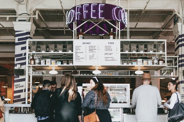Top Strategies for UK Cafés to Craft an Unforgettable Customer Experience